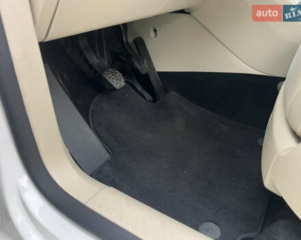 Белый Фольксваген Гольф Плюс, объемом двигателя 1.6 л и пробегом 195 тыс. км за 8950 $, фото 83 на Automoto.ua