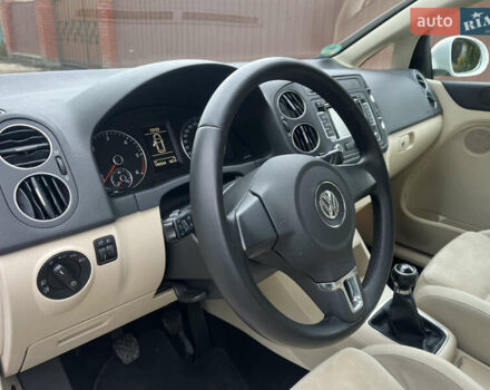 Белый Фольксваген Гольф Плюс, объемом двигателя 1.6 л и пробегом 195 тыс. км за 8950 $, фото 59 на Automoto.ua