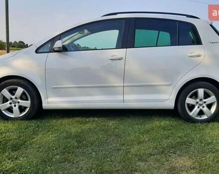 Білий Фольксваген Golf Plus, об'ємом двигуна 1.6 л та пробігом 203 тис. км за 7900 $, фото 15 на Automoto.ua
