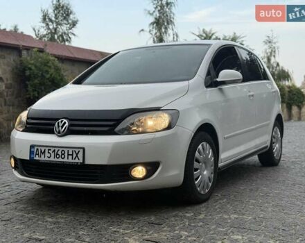 Білий Фольксваген Golf Plus, об'ємом двигуна 1.39 л та пробігом 288 тис. км за 6350 $, фото 28 на Automoto.ua