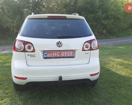 Білий Фольксваген Golf Plus, об'ємом двигуна 1.6 л та пробігом 203 тис. км за 7900 $, фото 16 на Automoto.ua