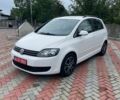 Белый Фольксваген Гольф Плюс, объемом двигателя 1.4 л и пробегом 238 тыс. км за 8200 $, фото 1 на Automoto.ua