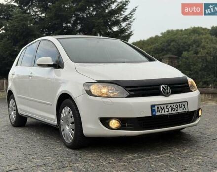 Білий Фольксваген Golf Plus, об'ємом двигуна 1.39 л та пробігом 288 тис. км за 6350 $, фото 29 на Automoto.ua