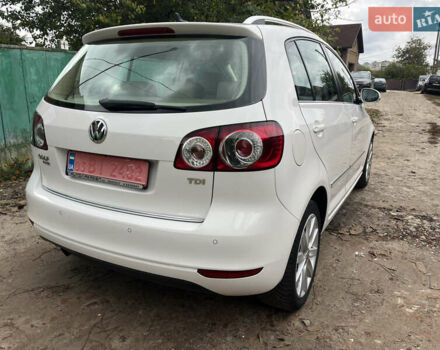 Белый Фольксваген Гольф Плюс, объемом двигателя 1.6 л и пробегом 195 тыс. км за 8950 $, фото 13 на Automoto.ua
