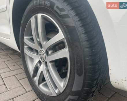 Белый Фольксваген Гольф Плюс, объемом двигателя 1.6 л и пробегом 236 тыс. км за 7500 $, фото 23 на Automoto.ua