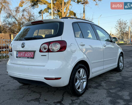 Белый Фольксваген Гольф Плюс, объемом двигателя 1.6 л и пробегом 200 тыс. км за 7999 $, фото 16 на Automoto.ua