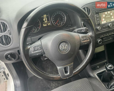 Белый Фольксваген Гольф Плюс, объемом двигателя 1.6 л и пробегом 236 тыс. км за 7500 $, фото 52 на Automoto.ua
