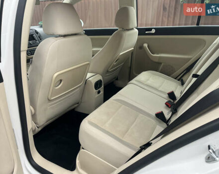 Белый Фольксваген Гольф Плюс, объемом двигателя 1.6 л и пробегом 195 тыс. км за 8950 $, фото 63 на Automoto.ua