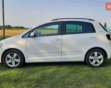 Білий Фольксваген Golf Plus, об'ємом двигуна 1.6 л та пробігом 203 тис. км за 7900 $, фото 6 на Automoto.ua