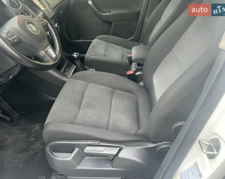 Белый Фольксваген Гольф Плюс, объемом двигателя 1.6 л и пробегом 236 тыс. км за 7500 $, фото 49 на Automoto.ua