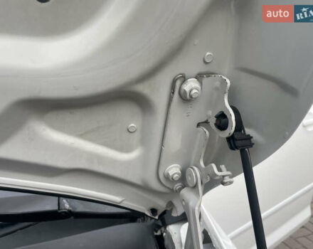 Белый Фольксваген Гольф Плюс, объемом двигателя 1.6 л и пробегом 236 тыс. км за 7500 $, фото 77 на Automoto.ua