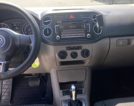 Фольксваген Golf Plus 2011 у Кропивницькому (Кіровограді) на Automoto.ua Білий Фольксваген Golf Plus, об'ємом двигуна 1.6 л та пробігом 130 тис. км за 9800 $, фото 4 на Automoto.ua