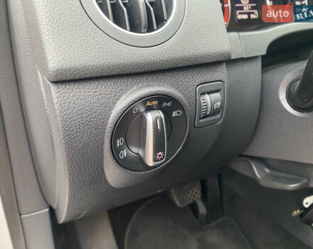 Білий Фольксваген Golf Plus, об'ємом двигуна 1.4 л та пробігом 182 тис. км за 9399 $, фото 21 на Automoto.ua