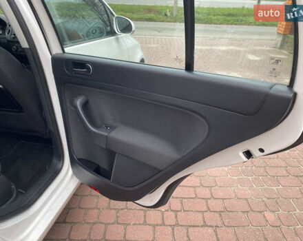 Білий Фольксваген Golf Plus, об'ємом двигуна 1.4 л та пробігом 182 тис. км за 9399 $, фото 42 на Automoto.ua
