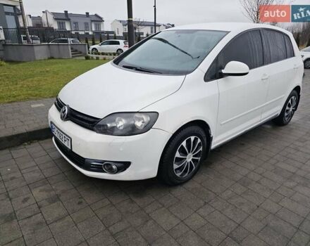 Белый Фольксваген Гольф Плюс, объемом двигателя 1.4 л и пробегом 146 тыс. км за 8000 $, фото 15 на Automoto.ua