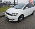 Белый Фольксваген Гольф Плюс, объемом двигателя 1.4 л и пробегом 146 тыс. км за 8000 $, фото 15 на Automoto.ua