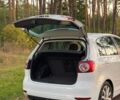 Білий Фольксваген Golf Plus, об'ємом двигуна 1.6 л та пробігом 330 тис. км за 7200 $, фото 2 на Automoto.ua