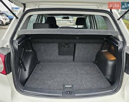 Белый Фольксваген Гольф Плюс, объемом двигателя 1.4 л и пробегом 146 тыс. км за 8000 $, фото 18 на Automoto.ua