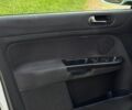 Білий Фольксваген Golf Plus, об'ємом двигуна 1.6 л та пробігом 330 тис. км за 7200 $, фото 17 на Automoto.ua