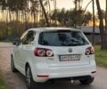 Білий Фольксваген Golf Plus, об'ємом двигуна 1.6 л та пробігом 330 тис. км за 7200 $, фото 4 на Automoto.ua