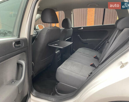 Білий Фольксваген Golf Plus, об'ємом двигуна 1.4 л та пробігом 182 тис. км за 9399 $, фото 34 на Automoto.ua