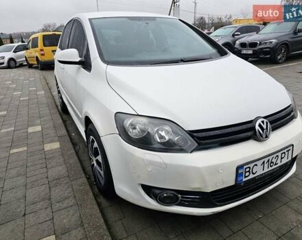 Белый Фольксваген Гольф Плюс, объемом двигателя 1.4 л и пробегом 146 тыс. км за 8000 $, фото 1 на Automoto.ua