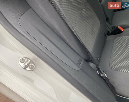 Білий Фольксваген Golf Plus, об'ємом двигуна 1.4 л та пробігом 182 тис. км за 9399 $, фото 45 на Automoto.ua