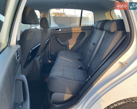 Белый Фольксваген Гольф Плюс, объемом двигателя 1.4 л и пробегом 190 тыс. км за 9200 $, фото 29 на Automoto.ua