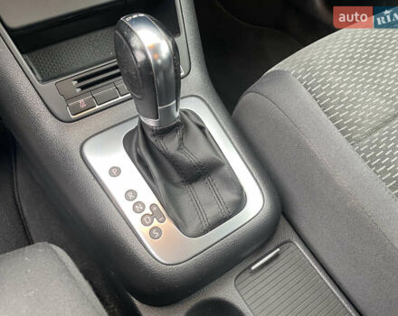 Білий Фольксваген Golf Plus, об'ємом двигуна 1.4 л та пробігом 182 тис. км за 9399 $, фото 30 на Automoto.ua