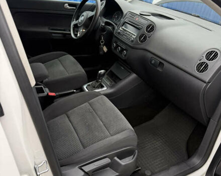 Белый Фольксваген Гольф Плюс, объемом двигателя 1.4 л и пробегом 185 тыс. км за 9200 $, фото 9 на Automoto.ua