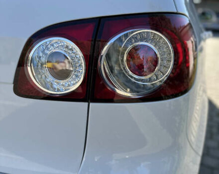 Белый Фольксваген Гольф Плюс, объемом двигателя 1.4 л и пробегом 171 тыс. км за 8990 $, фото 7 на Automoto.ua