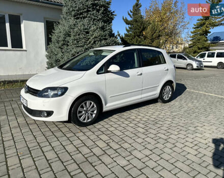 Белый Фольксваген Гольф Плюс, объемом двигателя 1.4 л и пробегом 171 тыс. км за 8990 $, фото 2 на Automoto.ua