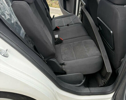 Белый Фольксваген Гольф Плюс, объемом двигателя 1.4 л и пробегом 185 тыс. км за 9200 $, фото 10 на Automoto.ua