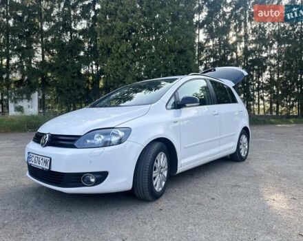 Белый Фольксваген Гольф Плюс, объемом двигателя 1.6 л и пробегом 353 тыс. км за 9500 $, фото 1 на Automoto.ua