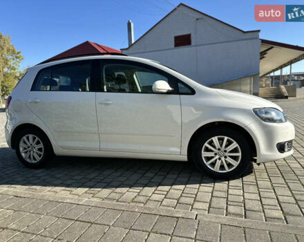 Белый Фольксваген Гольф Плюс, объемом двигателя 1.4 л и пробегом 171 тыс. км за 8990 $, фото 10 на Automoto.ua