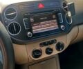 Белый Фольксваген Гольф Плюс, объемом двигателя 1.6 л и пробегом 140 тыс. км за 10500 $, фото 4 на Automoto.ua