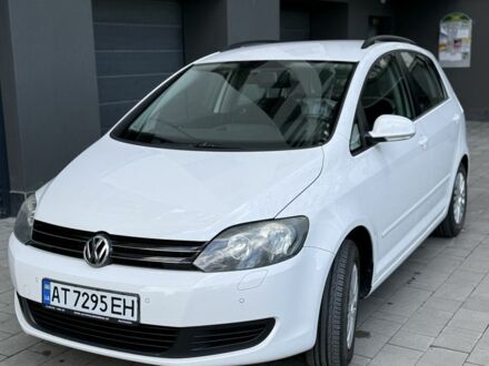 Белый Фольксваген Гольф Плюс, объемом двигателя 1.4 л и пробегом 260 тыс. км за 6800 $, фото 1 на Automoto.ua
