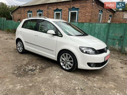 Фольксваген Гольф Плюс 2010 в Ахтырке на Automoto.ua Белый Фольксваген Гольф Плюс, объемом двигателя 1.6 л и пробегом 195 тыс. км за 8950 $, фото 1 на Automoto.ua
