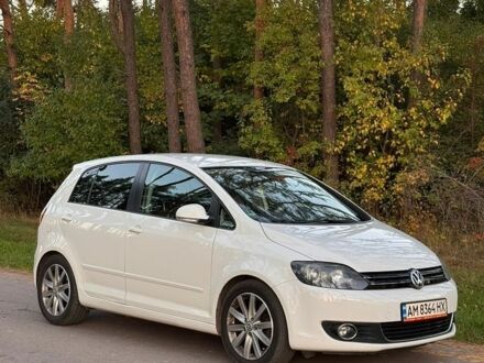Білий Фольксваген Golf Plus, об'ємом двигуна 1.6 л та пробігом 330 тис. км за 7200 $, фото 1 на Automoto.ua