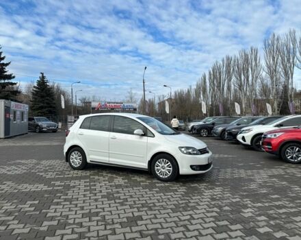 Белый Фольксваген Гольф Плюс, объемом двигателя 1.6 л и пробегом 166 тыс. км за 9400 $, фото 1 на Automoto.ua