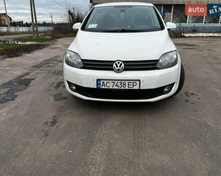 Білий Фольксваген Golf Plus, об'ємом двигуна 1.6 л та пробігом 254 тис. км за 8200 $, фото 1 на Automoto.ua