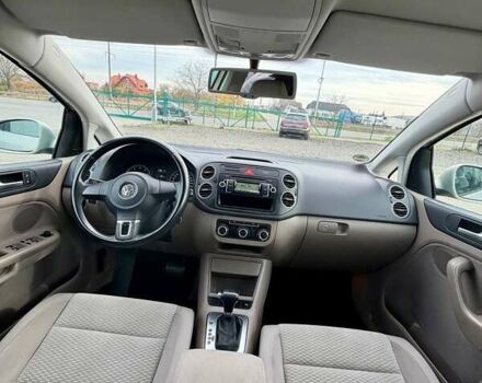 Бежевий Фольксваген Golf Plus, об'ємом двигуна 1.4 л та пробігом 188 тис. км за 7999 $, фото 28 на Automoto.ua