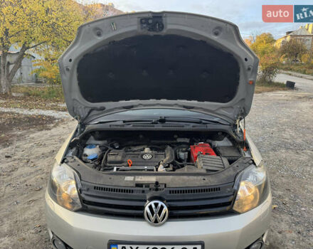 Бежевий Фольксваген Golf Plus, об'ємом двигуна 1.4 л та пробігом 116 тис. км за 9000 $, фото 10 на Automoto.ua