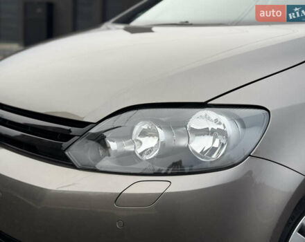 Бежевый Фольксваген Гольф Плюс, объемом двигателя 1.4 л и пробегом 192 тыс. км за 8300 $, фото 3 на Automoto.ua