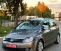 Бежевий Фольксваген Golf Plus, об'ємом двигуна 1.4 л та пробігом 191 тис. км за 8700 $, фото 1 на Automoto.ua