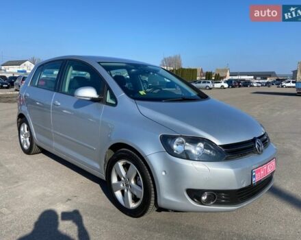 Бежевый Фольксваген Гольф Плюс, объемом двигателя 1.4 л и пробегом 235 тыс. км за 8400 $, фото 1 на Automoto.ua