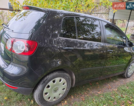 Черный Фольксваген Гольф Плюс, объемом двигателя 1.39 л и пробегом 200 тыс. км за 5900 $, фото 4 на Automoto.ua