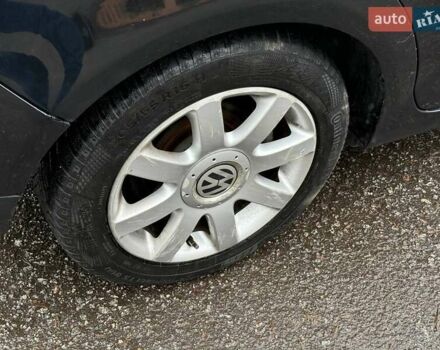 Черный Фольксваген Гольф Плюс, объемом двигателя 1.9 л и пробегом 215 тыс. км за 5600 $, фото 15 на Automoto.ua