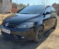 Черный Фольксваген Гольф Плюс, объемом двигателя 1.6 л и пробегом 290 тыс. км за 4950 $, фото 1 на Automoto.ua