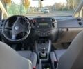 Черный Фольксваген Гольф Плюс, объемом двигателя 1.6 л и пробегом 250 тыс. км за 5600 $, фото 4 на Automoto.ua